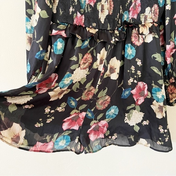 Zara Floral Romper - Picture 6 of 8
